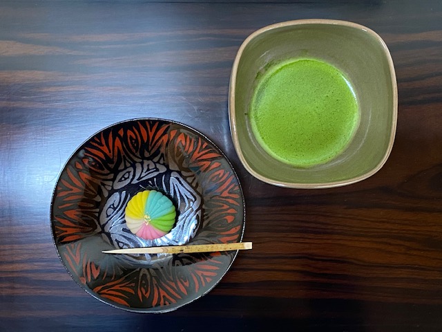 虫明焼１２カ月茶碗　桜の絵茶盌(３月・黒井千左　作)
